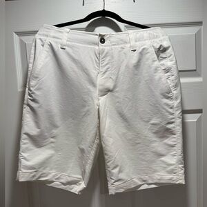 Under Armour Men's White Performance Golf Shorts
